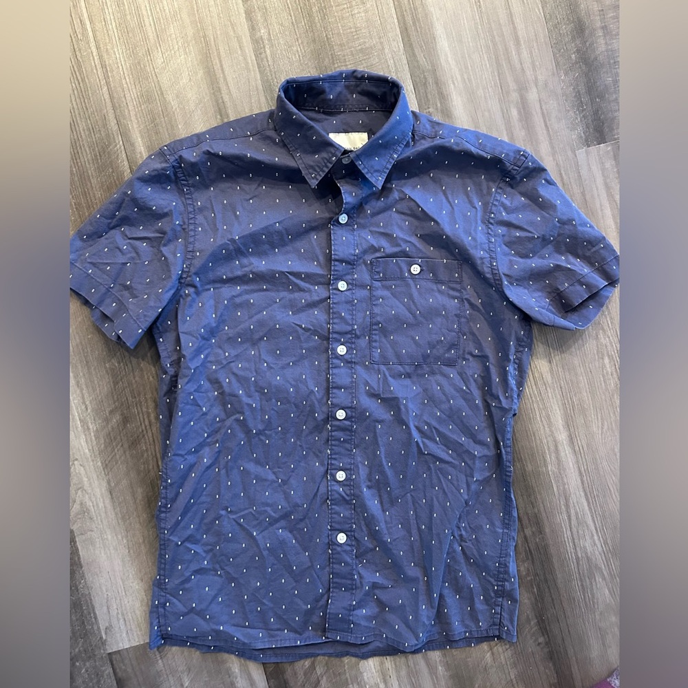 American Eagle Men’s Button down Flex Size XS
